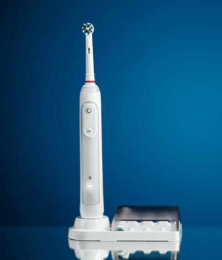 Electric toothbrush for maintenance between recall visit
