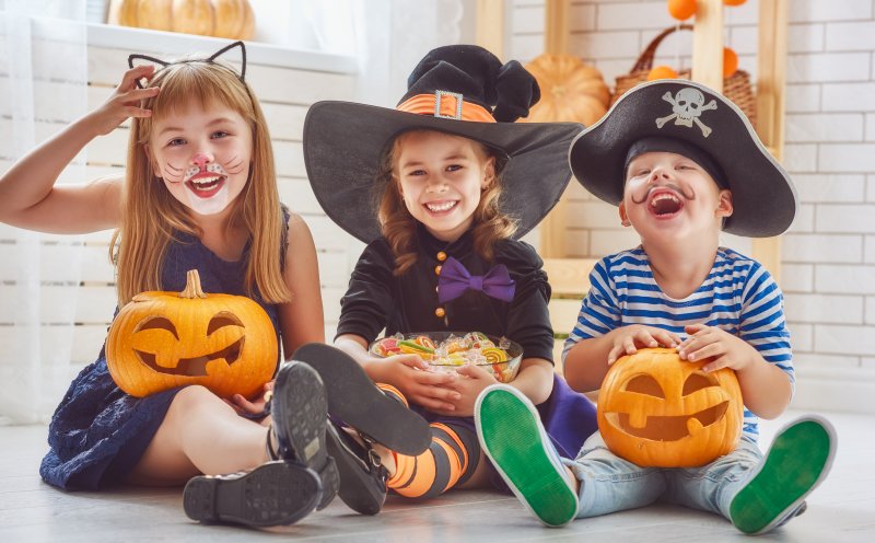 children dressed up for Halloween